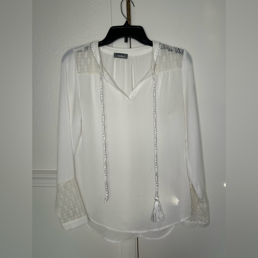 Neiman Marcus White Lace Detail Blouse size XS